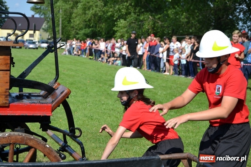 Zdjęcie w galerii na portalu naszraciborz.pl: Strażacki hat-trick Tworkowa. Pech gospodarzy z Bieńkowic  wiadomości z regionu