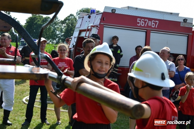 Zdjęcie w galerii na portalu naszraciborz.pl: Strażacki hat-trick Tworkowa. Pech gospodarzy z Bieńkowic  wiadomości z regionu