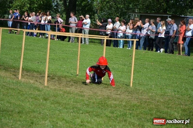 Zdjęcie w galerii na portalu naszraciborz.pl: Strażacki hat-trick Tworkowa. Pech gospodarzy z Bieńkowic  wiadomości z regionu