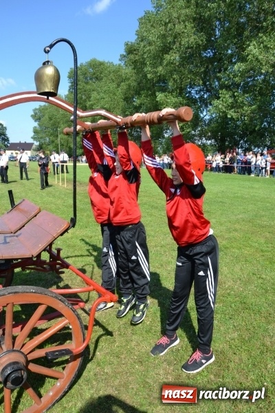 Zdjęcie w galerii na portalu naszraciborz.pl: Strażacki hat-trick Tworkowa. Pech gospodarzy z Bieńkowic  wiadomości z regionu