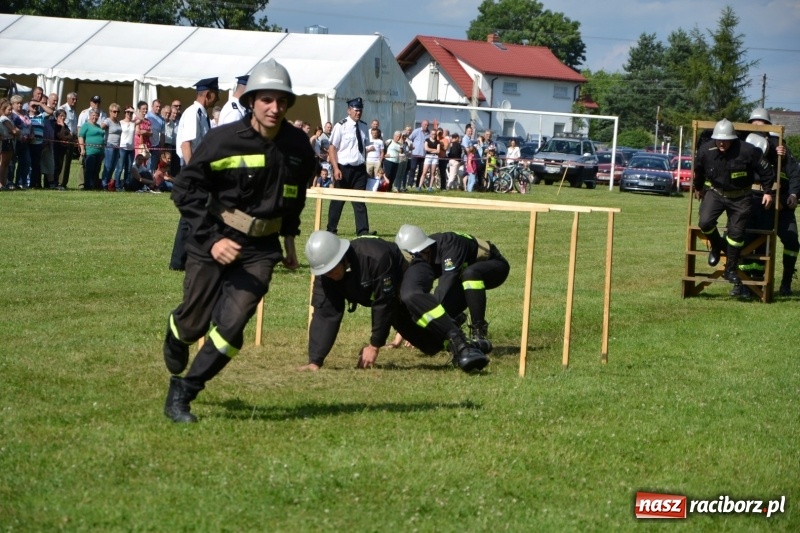 Zdjęcie w galerii na portalu naszraciborz.pl: Strażacki hat-trick Tworkowa. Pech gospodarzy z Bieńkowic  wiadomości z regionu