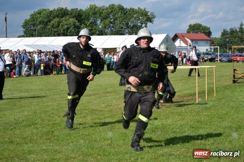 Zdjęcie w galerii na portalu naszraciborz.pl: Strażacki hat-trick Tworkowa. Pech gospodarzy z Bieńkowic  wiadomości z regionu