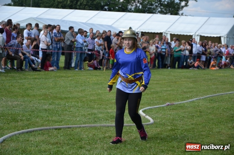 Zdjęcie w galerii na portalu naszraciborz.pl: Strażacki hat-trick Tworkowa. Pech gospodarzy z Bieńkowic  wiadomości z regionu