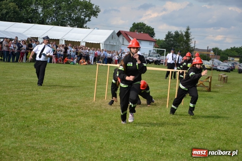 Zdjęcie w galerii na portalu naszraciborz.pl: Strażacki hat-trick Tworkowa. Pech gospodarzy z Bieńkowic  wiadomości z regionu