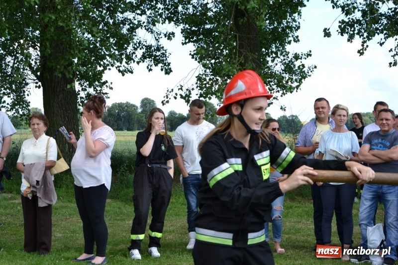 Zdjęcie w galerii na portalu naszraciborz.pl: Strażacki hat-trick Tworkowa. Pech gospodarzy z Bieńkowic  wiadomości z regionu