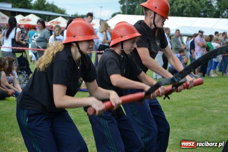 Zdjęcie w galerii na portalu naszraciborz.pl: Strażacki hat-trick Tworkowa. Pech gospodarzy z Bieńkowic  wiadomości z regionu