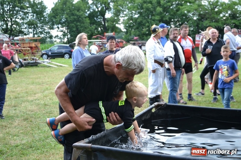 Zdjęcie w galerii na portalu naszraciborz.pl: Strażacki hat-trick Tworkowa. Pech gospodarzy z Bieńkowic  wiadomości z regionu