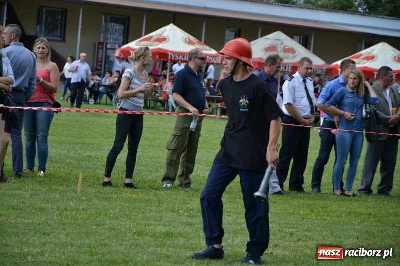 Zdjęcie w galerii na portalu naszraciborz.pl: Strażacki hat-trick Tworkowa. Pech gospodarzy z Bieńkowic  wiadomości z regionu