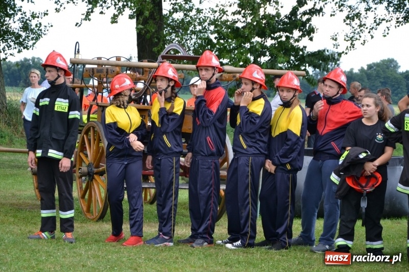 Zdjęcie w galerii na portalu naszraciborz.pl: Strażacki hat-trick Tworkowa. Pech gospodarzy z Bieńkowic  wiadomości z regionu
