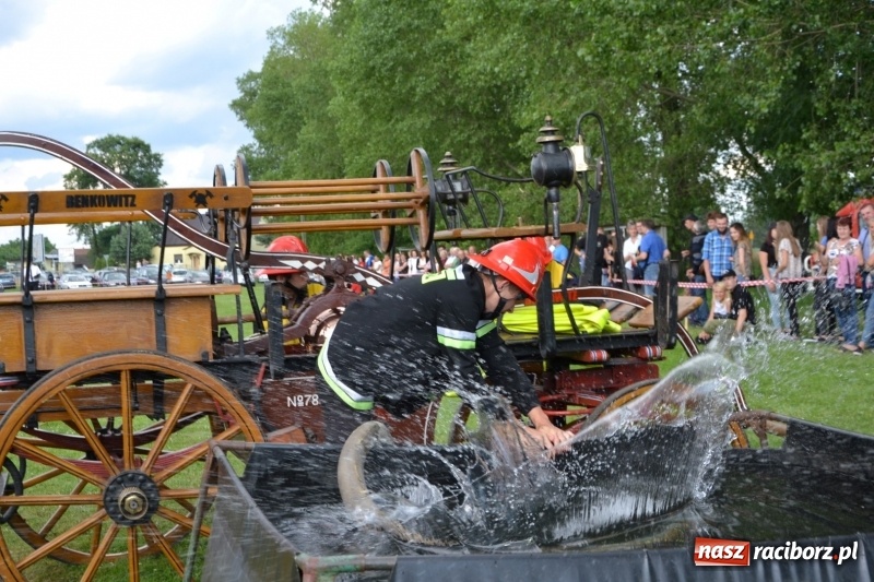 Zdjęcie w galerii na portalu naszraciborz.pl: Strażacki hat-trick Tworkowa. Pech gospodarzy z Bieńkowic  wiadomości z regionu