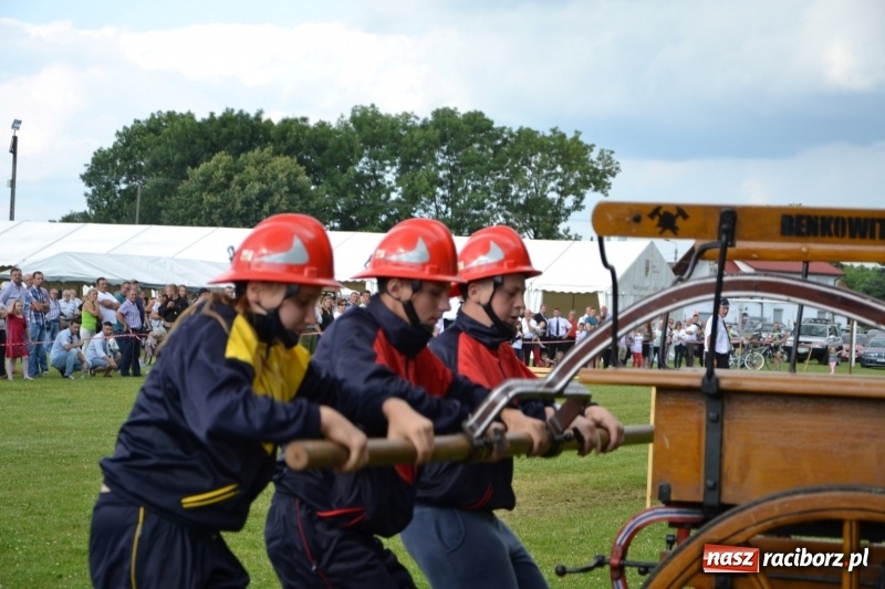 Zdjęcie w galerii na portalu naszraciborz.pl: Strażacki hat-trick Tworkowa. Pech gospodarzy z Bieńkowic  wiadomości z regionu