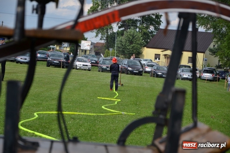 Zdjęcie w galerii na portalu naszraciborz.pl: Strażacki hat-trick Tworkowa. Pech gospodarzy z Bieńkowic  wiadomości z regionu