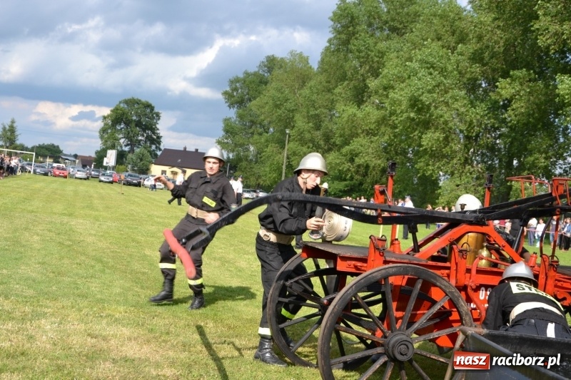 Zdjęcie w galerii na portalu naszraciborz.pl: Strażacki hat-trick Tworkowa. Pech gospodarzy z Bieńkowic  wiadomości z regionu