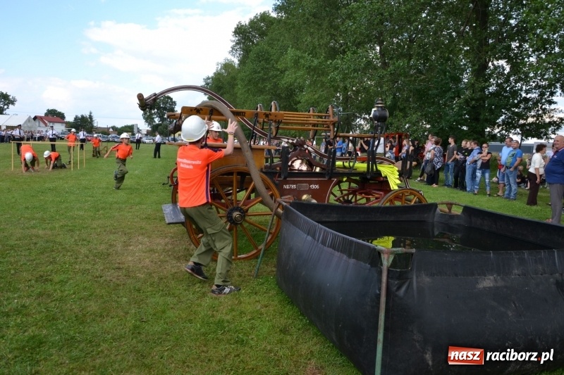 Zdjęcie w galerii na portalu naszraciborz.pl: Strażacki hat-trick Tworkowa. Pech gospodarzy z Bieńkowic  wiadomości z regionu