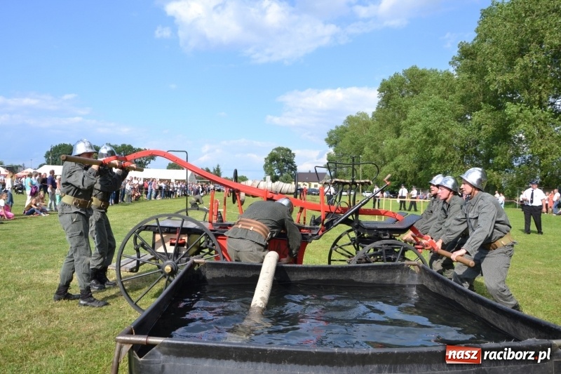 Zdjęcie w galerii na portalu naszraciborz.pl: Strażacki hat-trick Tworkowa. Pech gospodarzy z Bieńkowic  wiadomości z regionu