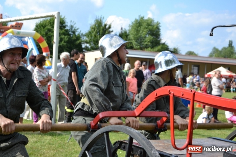 Zdjęcie w galerii na portalu naszraciborz.pl: Strażacki hat-trick Tworkowa. Pech gospodarzy z Bieńkowic  wiadomości z regionu
