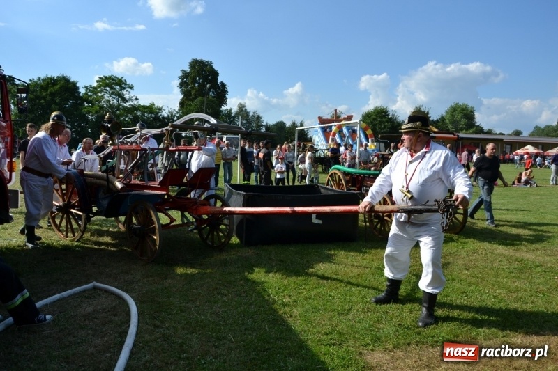 Zdjęcie w galerii na portalu naszraciborz.pl: Strażacki hat-trick Tworkowa. Pech gospodarzy z Bieńkowic  wiadomości z regionu