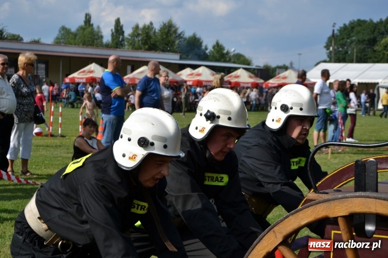 Zdjęcie w galerii na portalu naszraciborz.pl: Strażacki hat-trick Tworkowa. Pech gospodarzy z Bieńkowic  wiadomości z regionu