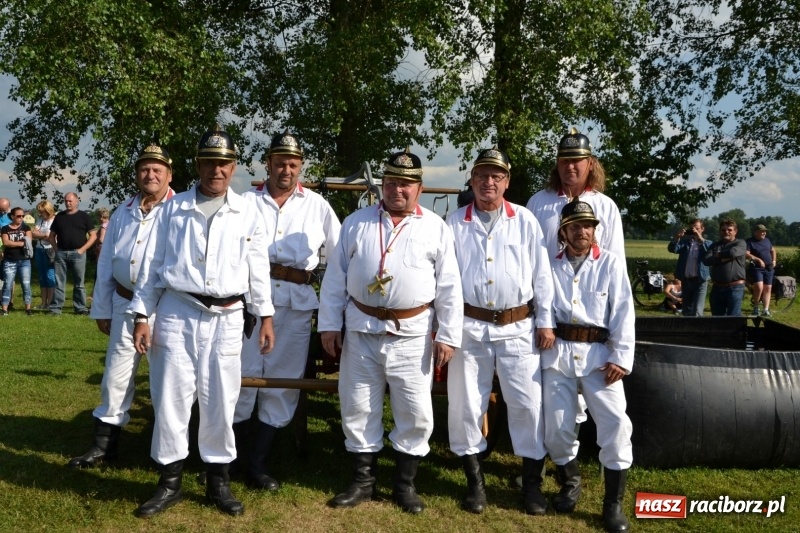Zdjęcie w galerii na portalu naszraciborz.pl: Strażacki hat-trick Tworkowa. Pech gospodarzy z Bieńkowic  wiadomości z regionu