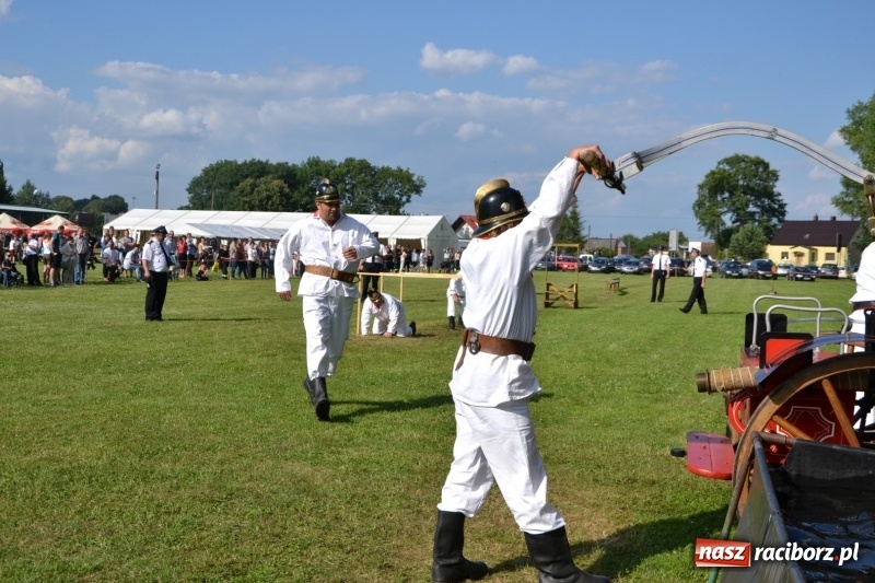 Zdjęcie w galerii na portalu naszraciborz.pl: Strażacki hat-trick Tworkowa. Pech gospodarzy z Bieńkowic  wiadomości z regionu