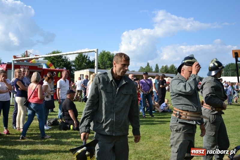 Zdjęcie w galerii na portalu naszraciborz.pl: Strażacki hat-trick Tworkowa. Pech gospodarzy z Bieńkowic  wiadomości z regionu