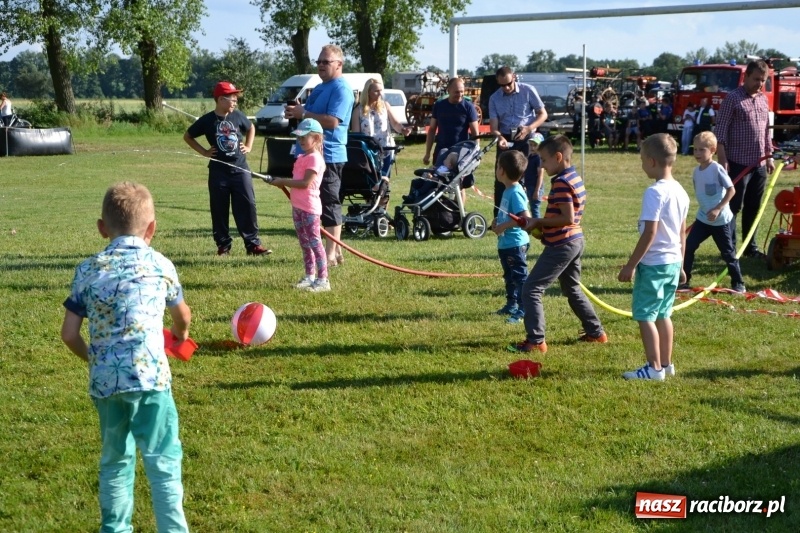 Zdjęcie w galerii na portalu naszraciborz.pl: Strażacki hat-trick Tworkowa. Pech gospodarzy z Bieńkowic  wiadomości z regionu