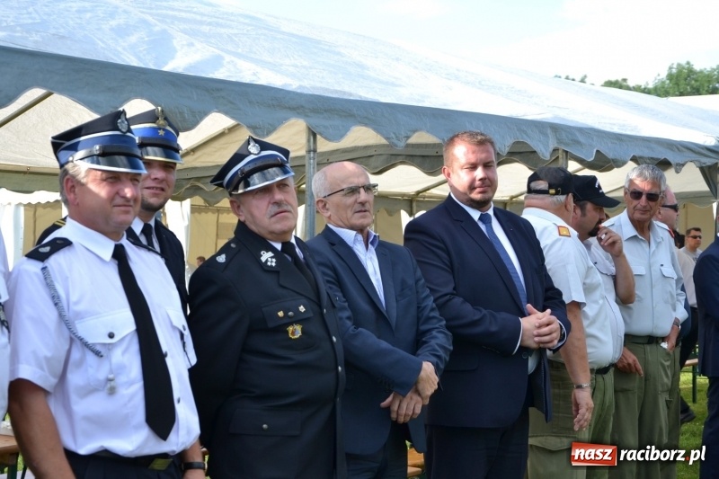 Zdjęcie w galerii na portalu naszraciborz.pl: Strażacki hat-trick Tworkowa. Pech gospodarzy z Bieńkowic  wiadomości z regionu