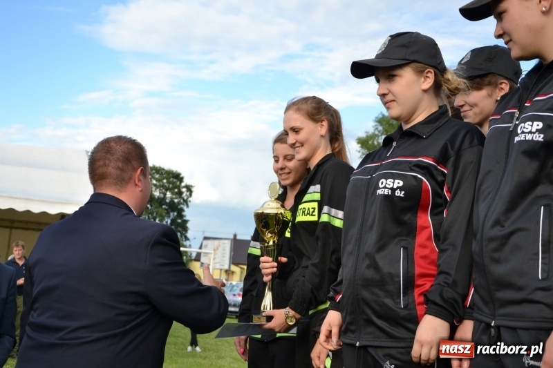 Zdjęcie w galerii na portalu naszraciborz.pl: Strażacki hat-trick Tworkowa. Pech gospodarzy z Bieńkowic  wiadomości z regionu