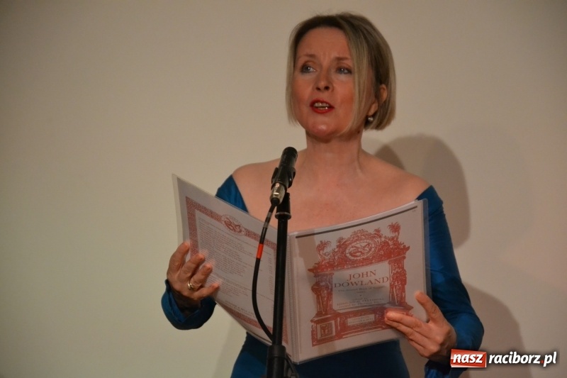 Zdjęcie w galerii na portalu naszraciborz.pl: O miłości... czyli Williama Szekspira muzyczny bankiet na Zamku Piastowskim  wiadomości z regionu