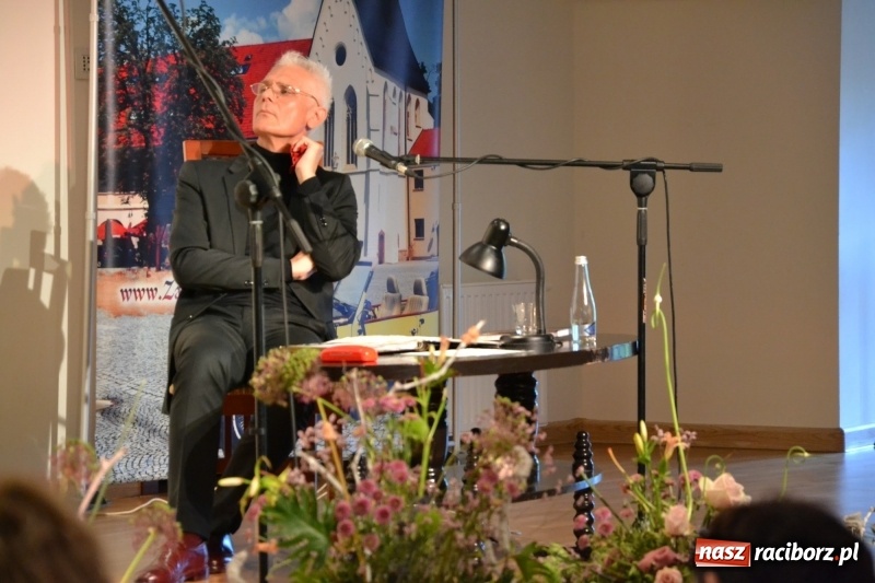 Zdjęcie w galerii na portalu naszraciborz.pl: O miłości... czyli Williama Szekspira muzyczny bankiet na Zamku Piastowskim  wiadomości z regionu