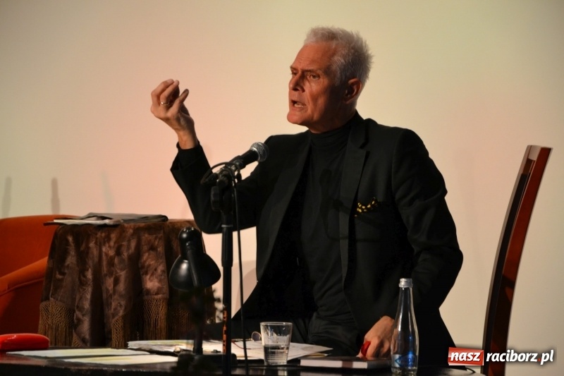 Zdjęcie w galerii na portalu naszraciborz.pl: O miłości... czyli Williama Szekspira muzyczny bankiet na Zamku Piastowskim  wiadomości z regionu