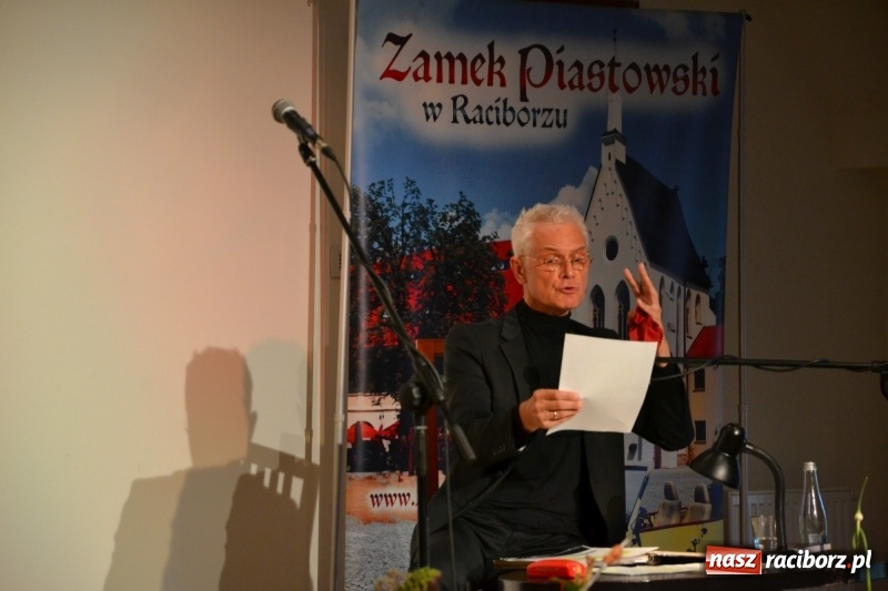 Zdjęcie w galerii na portalu naszraciborz.pl: O miłości... czyli Williama Szekspira muzyczny bankiet na Zamku Piastowskim  wiadomości z regionu