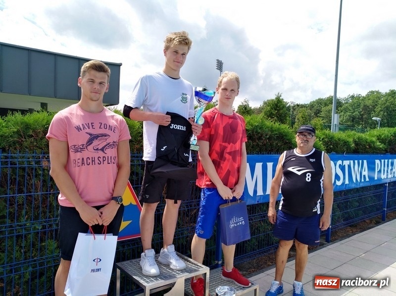 Zdjęcie w galerii na portalu naszraciborz.pl: Pływanie. Dobre starty raciborzan w Puławach wiadomości z regionu