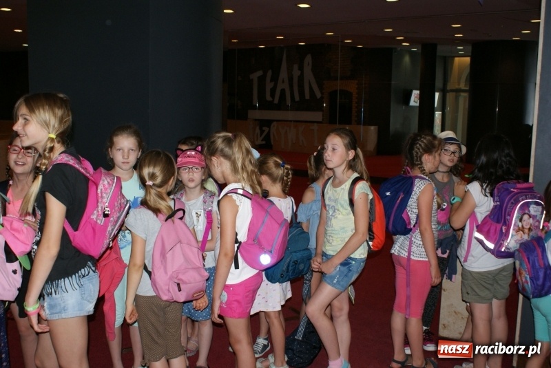 Zdjęcie w galerii na portalu naszraciborz.pl: Pierwszy tydzień wakacji w klubach SM Nowoczesna wiadomości z regionu