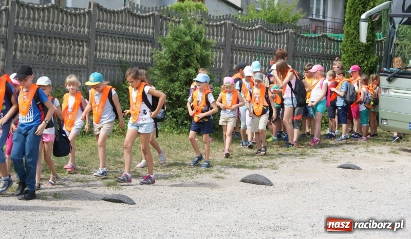 Zdjęcie w galerii na portalu naszraciborz.pl: Pierwszy tydzień wakacji w klubach SM Nowoczesna wiadomości z regionu