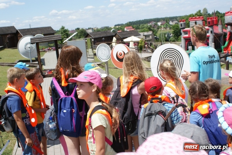 Zdjęcie w galerii na portalu naszraciborz.pl: Pierwszy tydzień wakacji w klubach SM Nowoczesna wiadomości z regionu