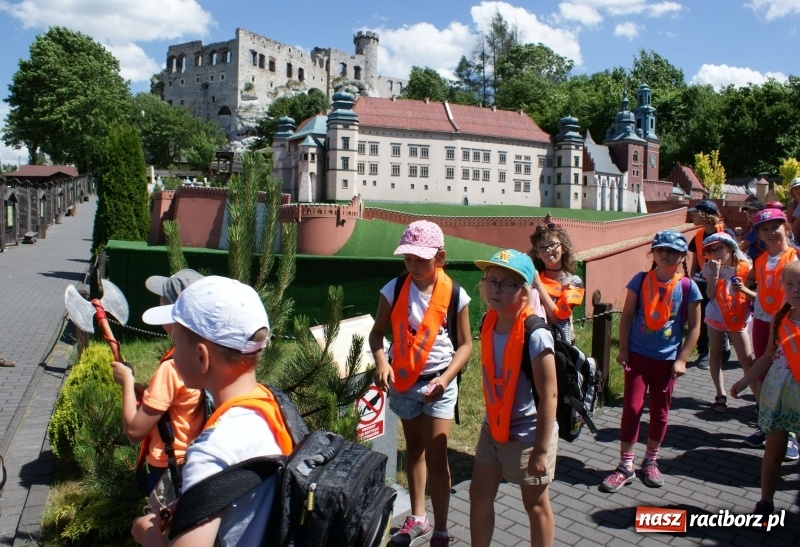 Zdjęcie w galerii na portalu naszraciborz.pl: Pierwszy tydzień wakacji w klubach SM Nowoczesna wiadomości z regionu