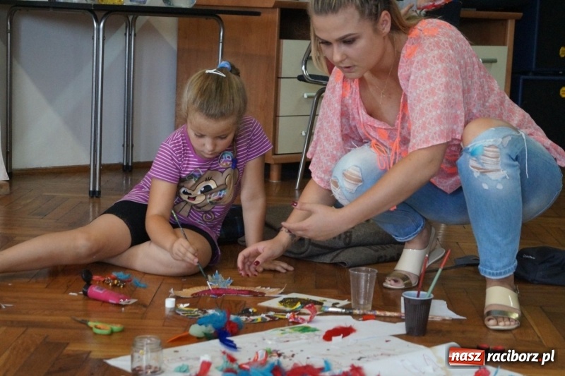 Zdjęcie w galerii na portalu naszraciborz.pl: Z Nędzy do Australii. Ruszyły wakacje w GCK  wiadomości z regionu