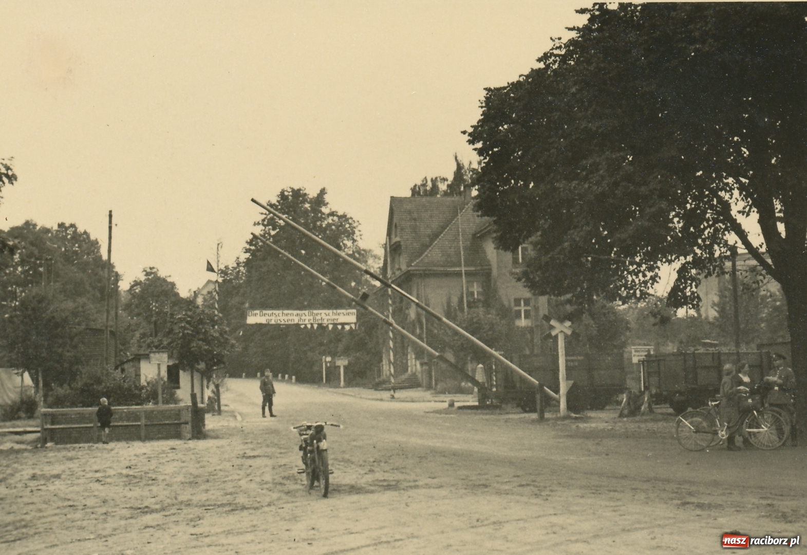 Zdjęcie w galerii na portalu naszraciborz.pl: 4 lipca 1922. Polacy zajmują Brzezie, Racibórz pozostaje w Niemczech wiadomości z regionu