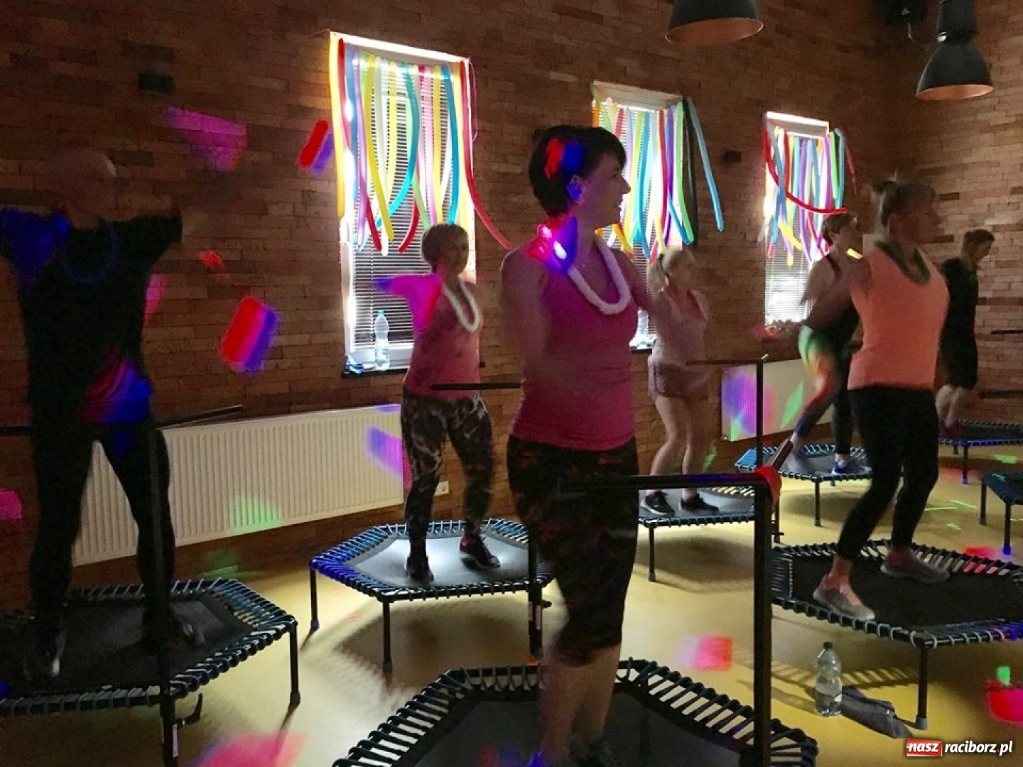 Zdjęcie w galerii na portalu naszraciborz.pl: Club Endorfina przywitał lato wiadomości z regionu