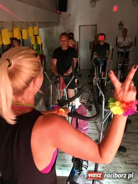 Zdjęcie w galerii na portalu naszraciborz.pl: Club Endorfina przywitał lato wiadomości z regionu