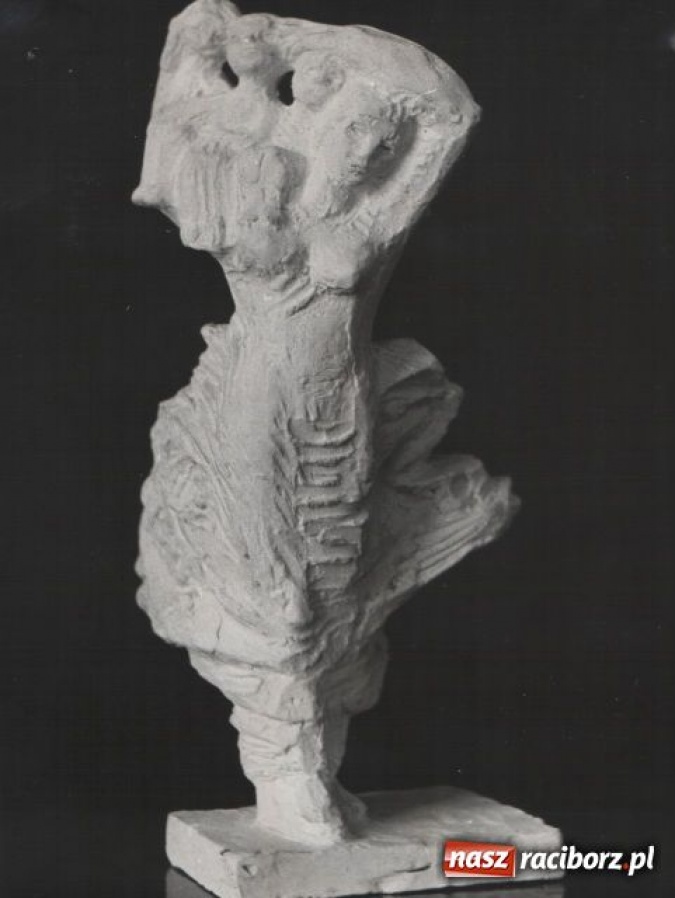 Zdjęcie w galerii na portalu naszraciborz.pl: Matka Polka z trojgiem dzieci? wiadomości z regionu