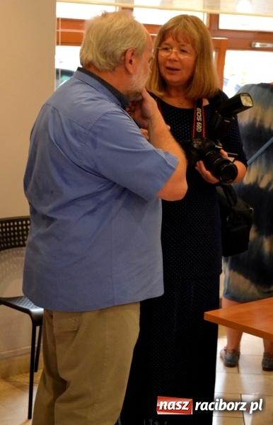 Zdjęcie w galerii na portalu naszraciborz.pl: Intymny świat wspomnień - wystawa malarstwa Marka Furmanowicza  wiadomości z regionu