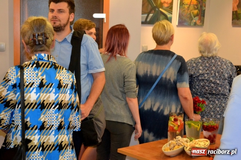 Zdjęcie w galerii na portalu naszraciborz.pl: Intymny świat wspomnień - wystawa malarstwa Marka Furmanowicza  wiadomości z regionu