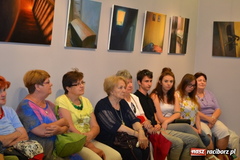 Zdjęcie w galerii na portalu naszraciborz.pl: Intymny świat wspomnień - wystawa malarstwa Marka Furmanowicza  wiadomości z regionu