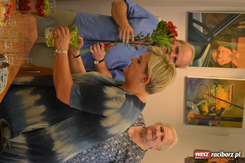 Zdjęcie w galerii na portalu naszraciborz.pl: Intymny świat wspomnień - wystawa malarstwa Marka Furmanowicza  wiadomości z regionu