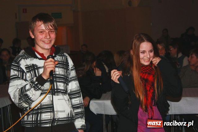 Zdjęcie w galerii na portalu naszraciborz.pl: Koncert rockowy i karaoke wiadomości z regionu