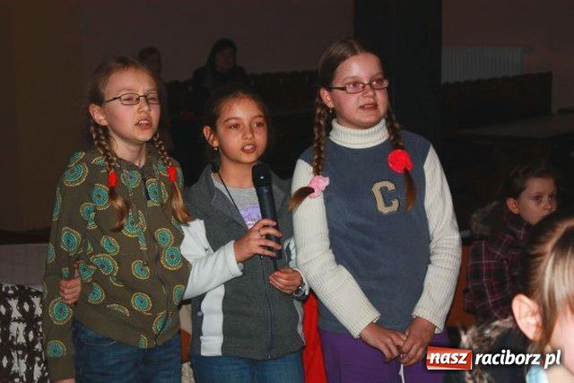 Zdjęcie w galerii na portalu naszraciborz.pl: Koncert rockowy i karaoke wiadomości z regionu