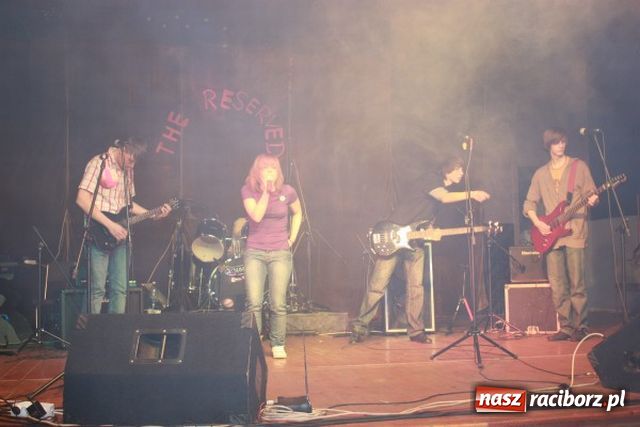 Zdjęcie w galerii na portalu naszraciborz.pl: Koncert rockowy i karaoke wiadomości z regionu