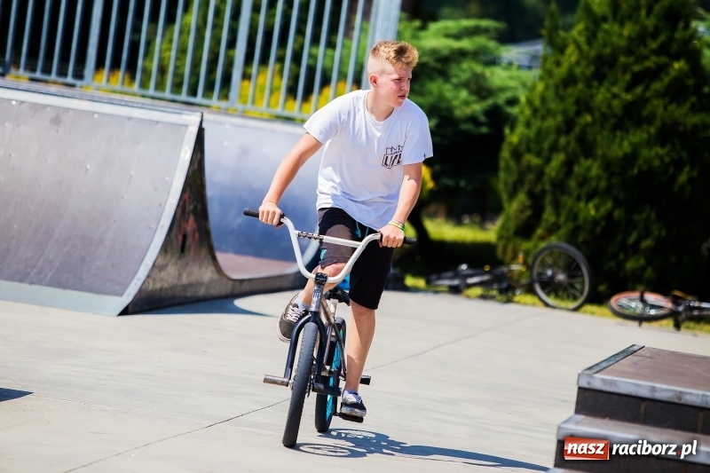 Zdjęcie w galerii na portalu naszraciborz.pl: Extreme City - warsztaty na skateparku wiadomości z regionu
